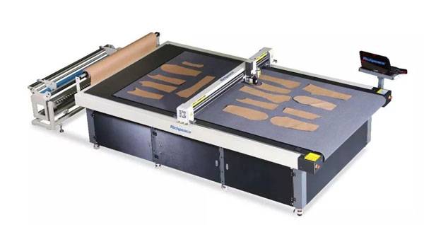 富怡三合一電腦裁床 富怡三合一電腦裁床.jpg